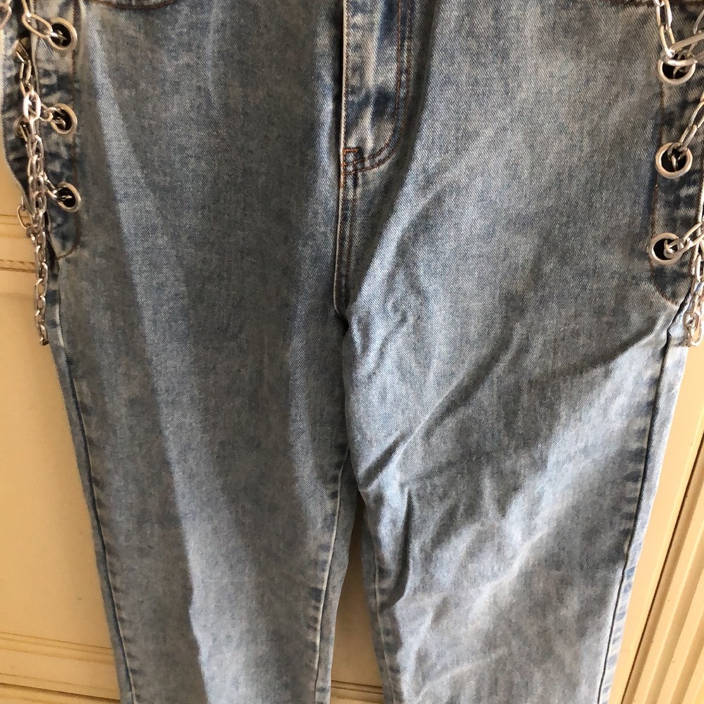 FashionNova Breaking Chains Straight Leg Jeans - Picture 3 of 13